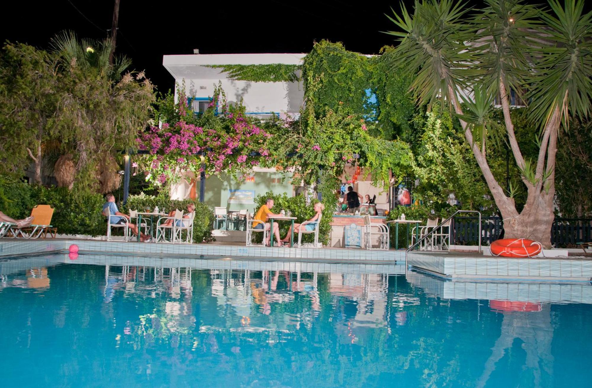 Costas & Chrysoula Aparthotel Plakias Exterior foto
