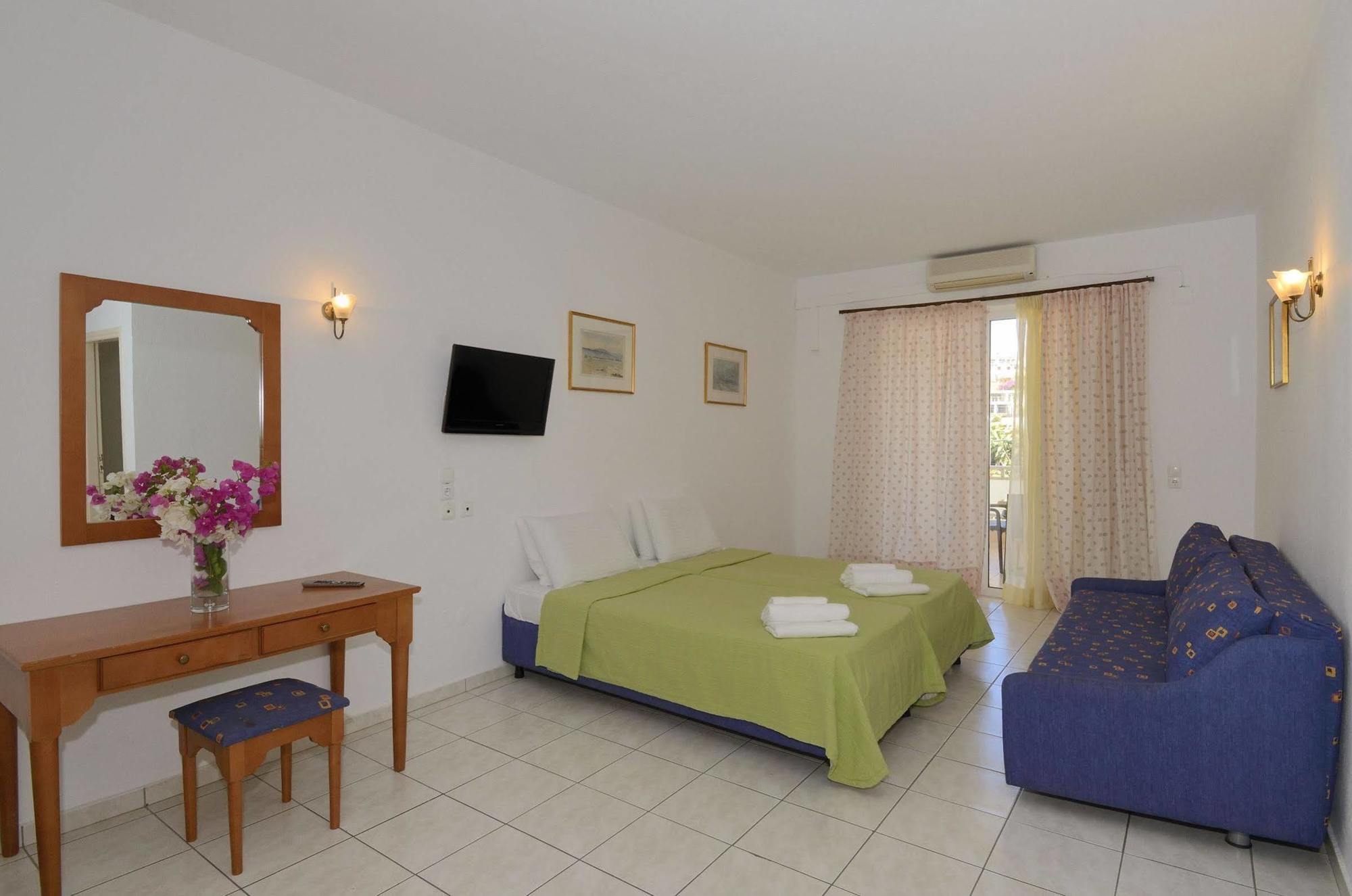 Costas & Chrysoula Aparthotel Plakias Exterior foto